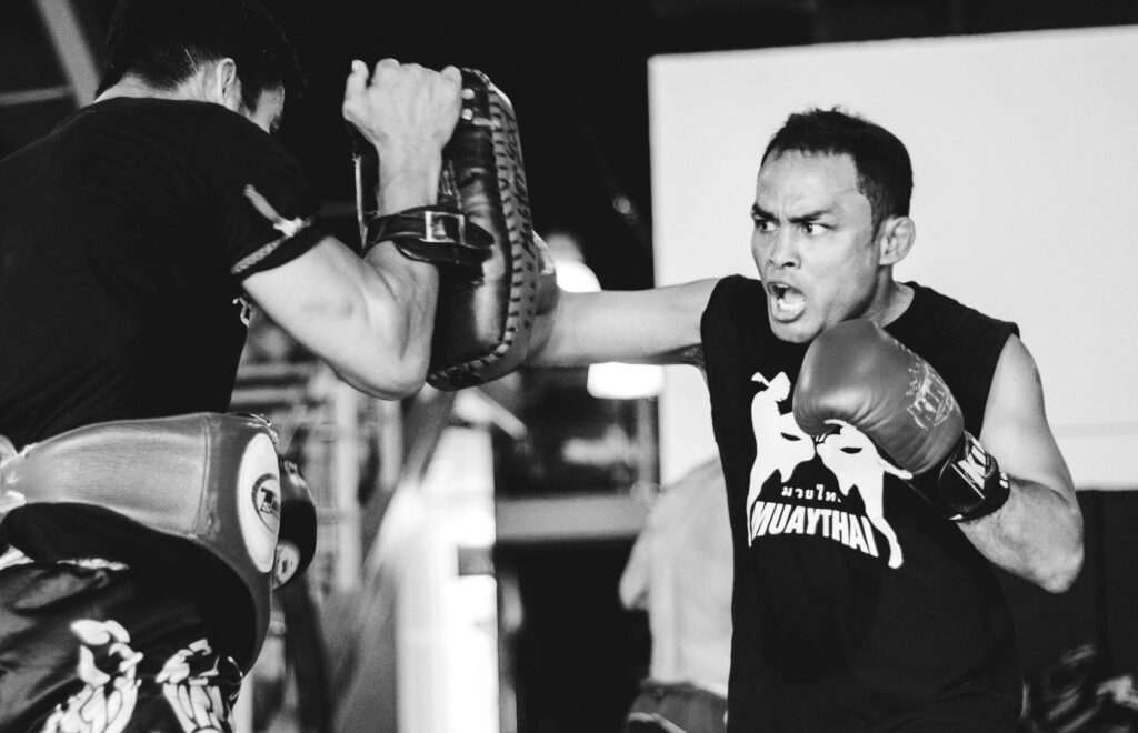 WATCH: Muay Thai 101: What Is Fighting Distance? (Videos)