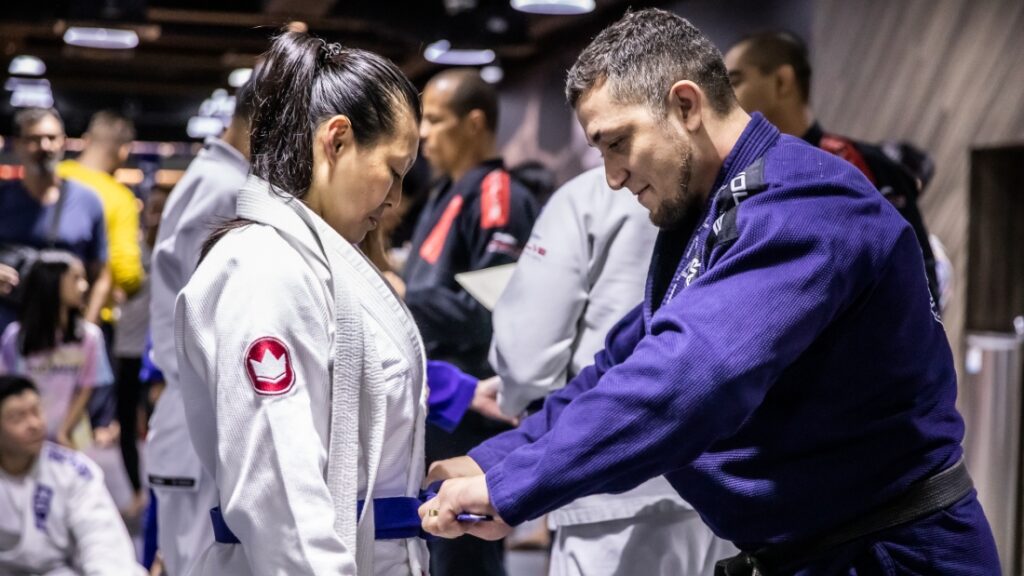 4 Things BJJ Instructors Look For When Promoting Students